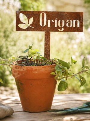 Etiquette aromatique origan en métal rouillé à piquer dans un pot ou dans le potager.